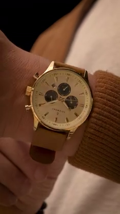 Classic Black & Brown Analog Wristwatch – Timeless Men’s Design